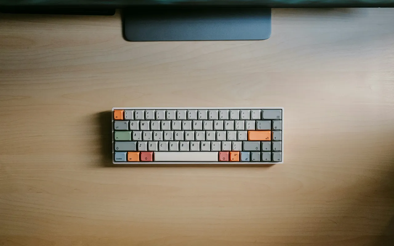 3 raisons pour lesquelles un clavier mécanique silencieux change vraiment votre productivité au bureau — Le bruit, le vrai obstacle des mécaniques en environnement professionnel