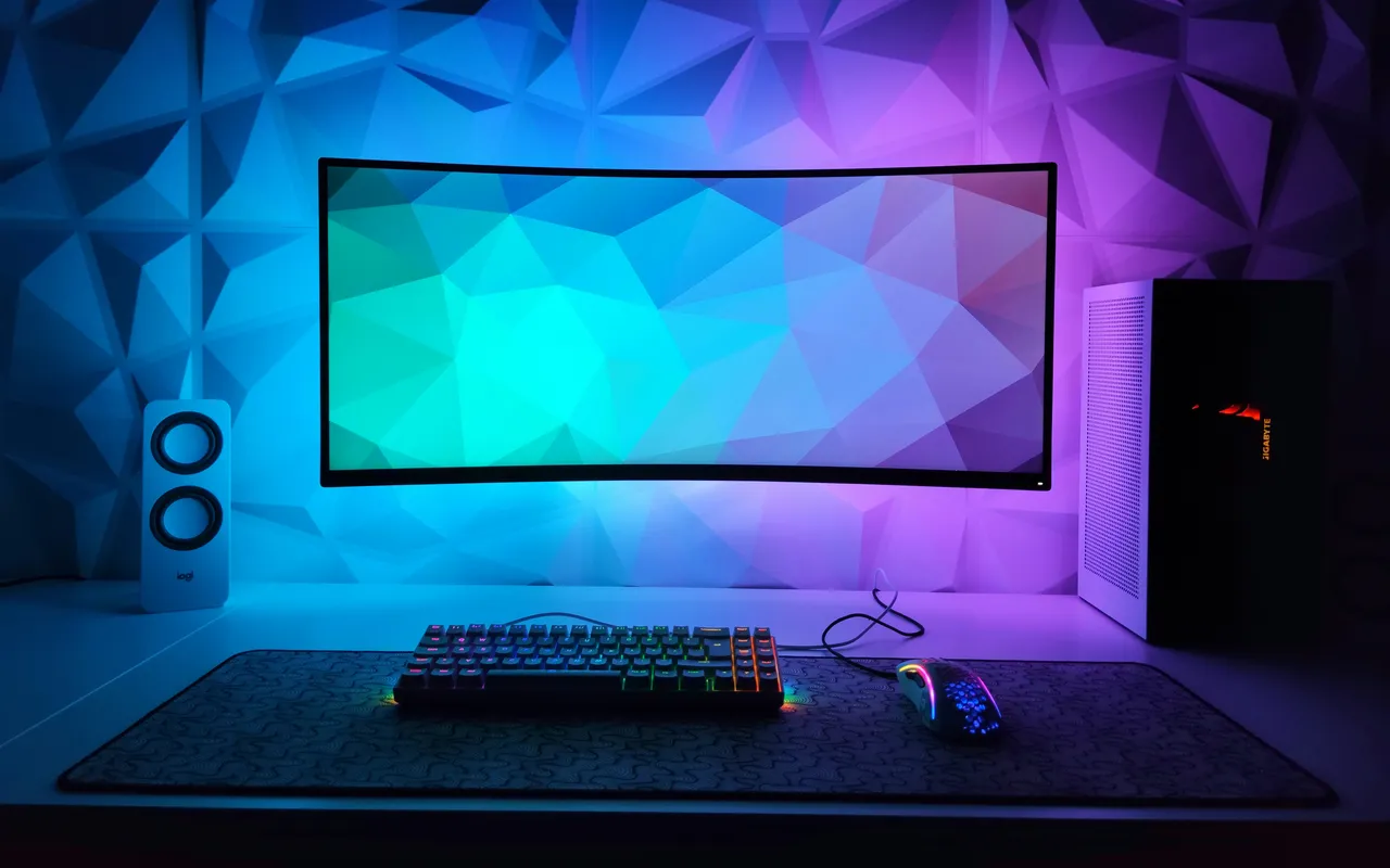 3 questions à se poser avant d'acheter un écran gaming incurvé 144Hz